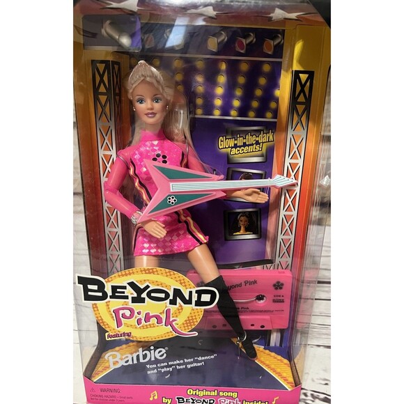 1998 BEYOND PINK Barbie w/ Cassette Tape & Glow-in-the-Dark Accents New in Box - Picture 1 of 9